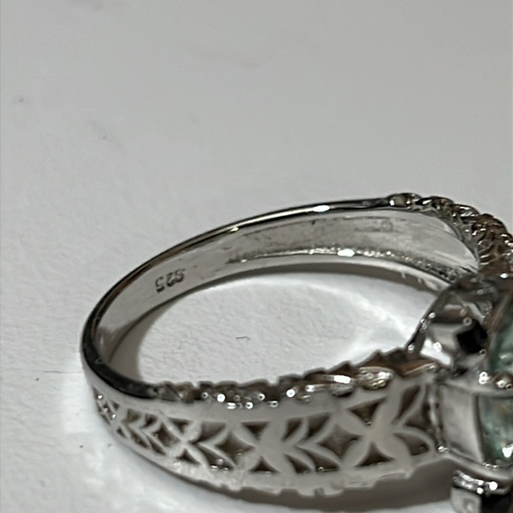 3Ct BLUE ICE and Black Moissanite  Men’s Sterling Silver Ring 925. Size 9 New - Picture 3 of 3